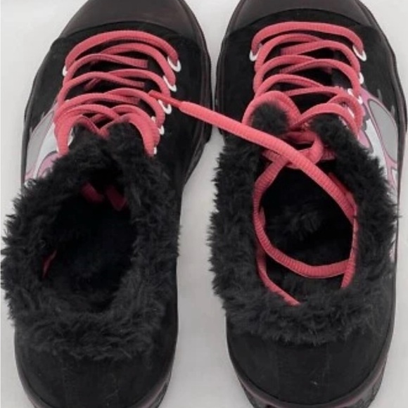 Hello Kitty Black‎ and Pink Sneakers Sanrio - Picture 8 of 11